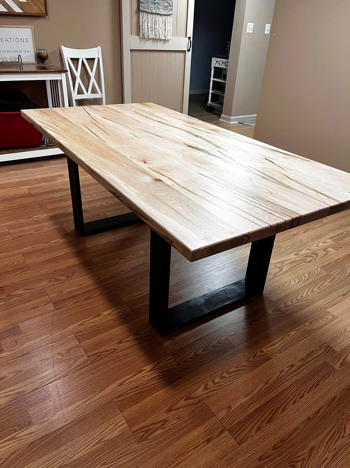 Modern Meals Table