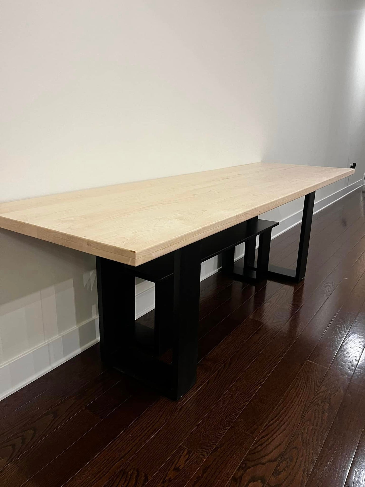 Modern Meals Table