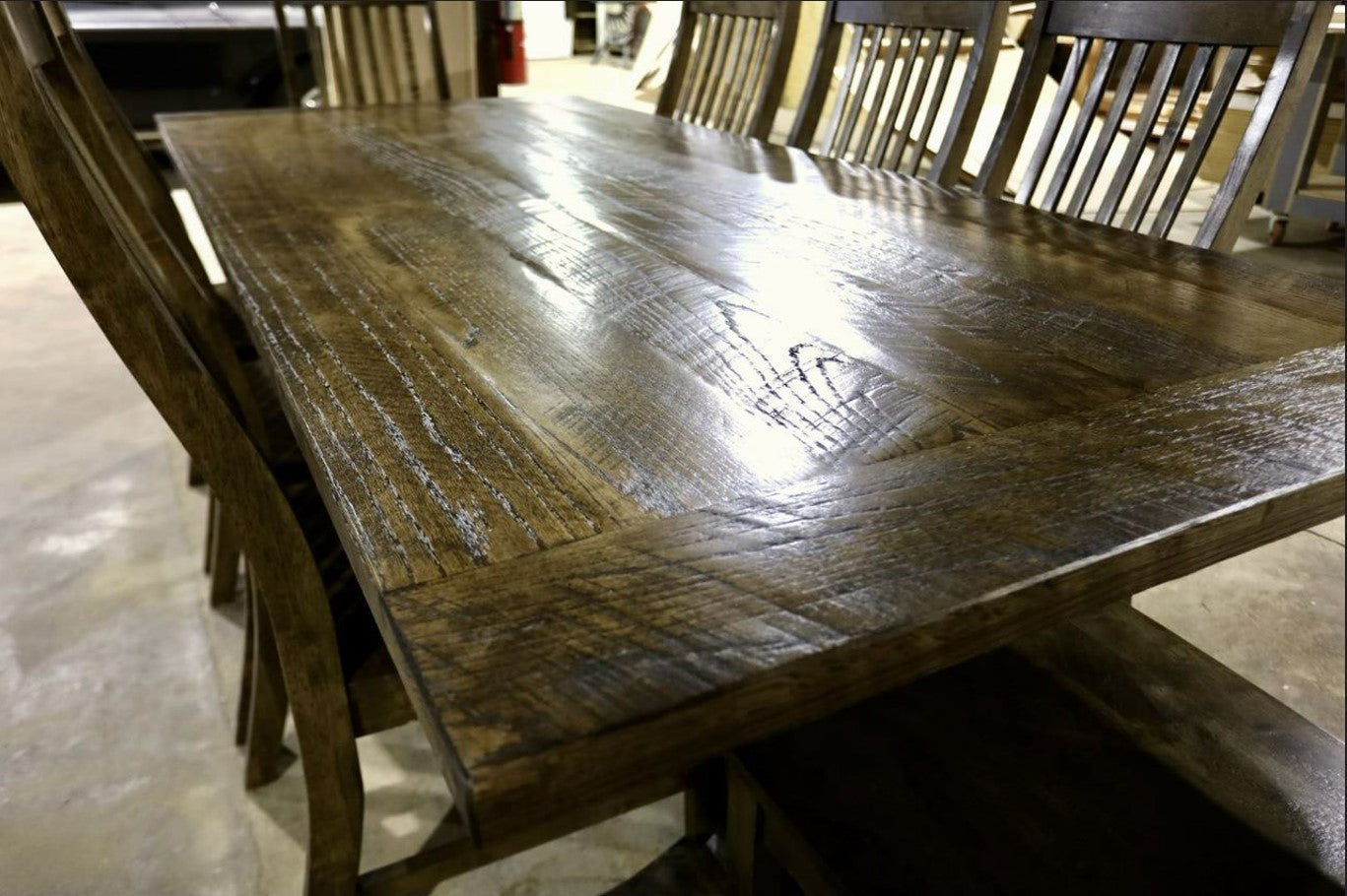 The Perfect Pedestal Table