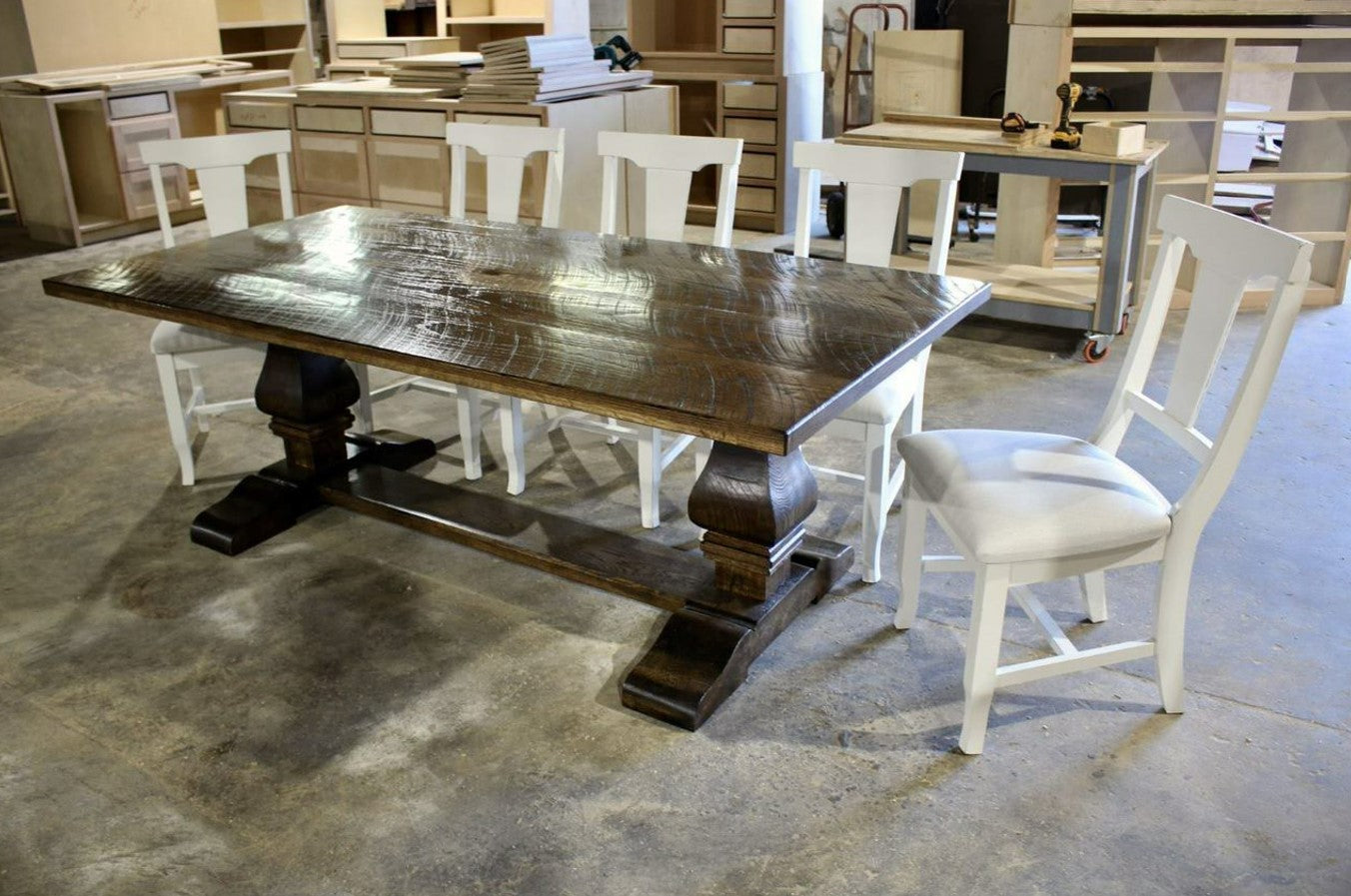 The Perfect Pedestal Table