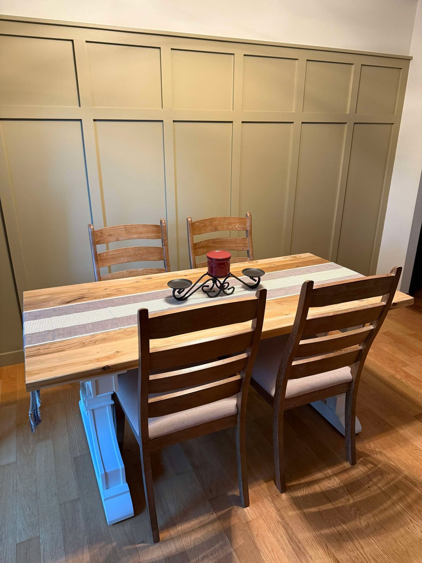 The Renee Table